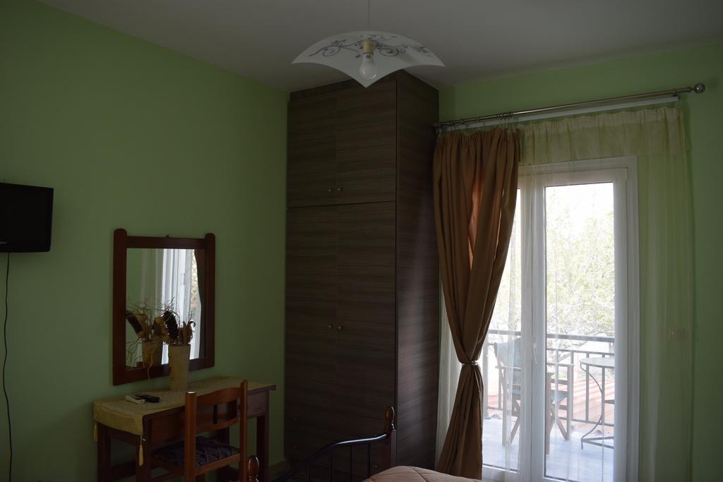 Rooms To Let To Kyma Skala Sikamineas Skala Sykamineas Exterior photo